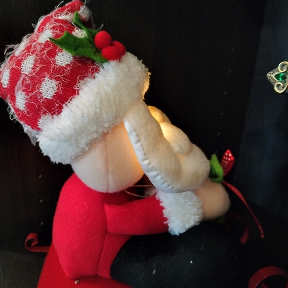 New Avon Santa on Sleigh Light up Decoration - Picture 4 of 5